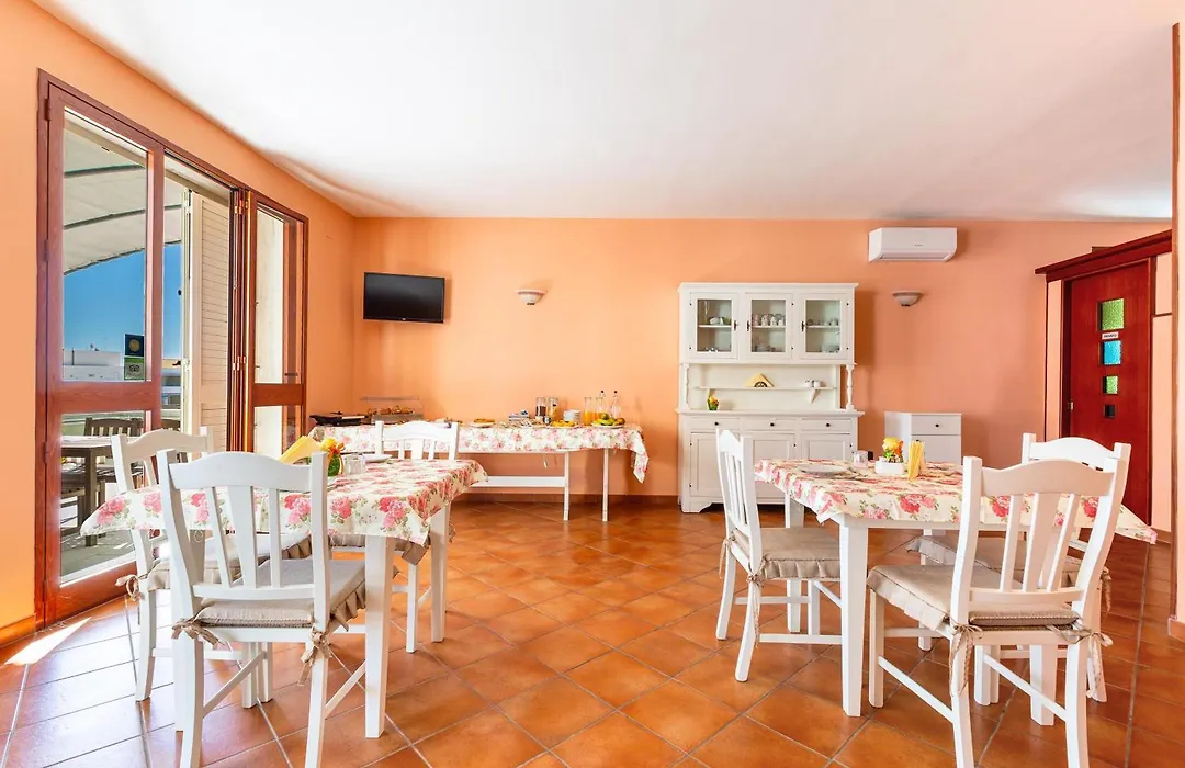 B&B Contemoro-1